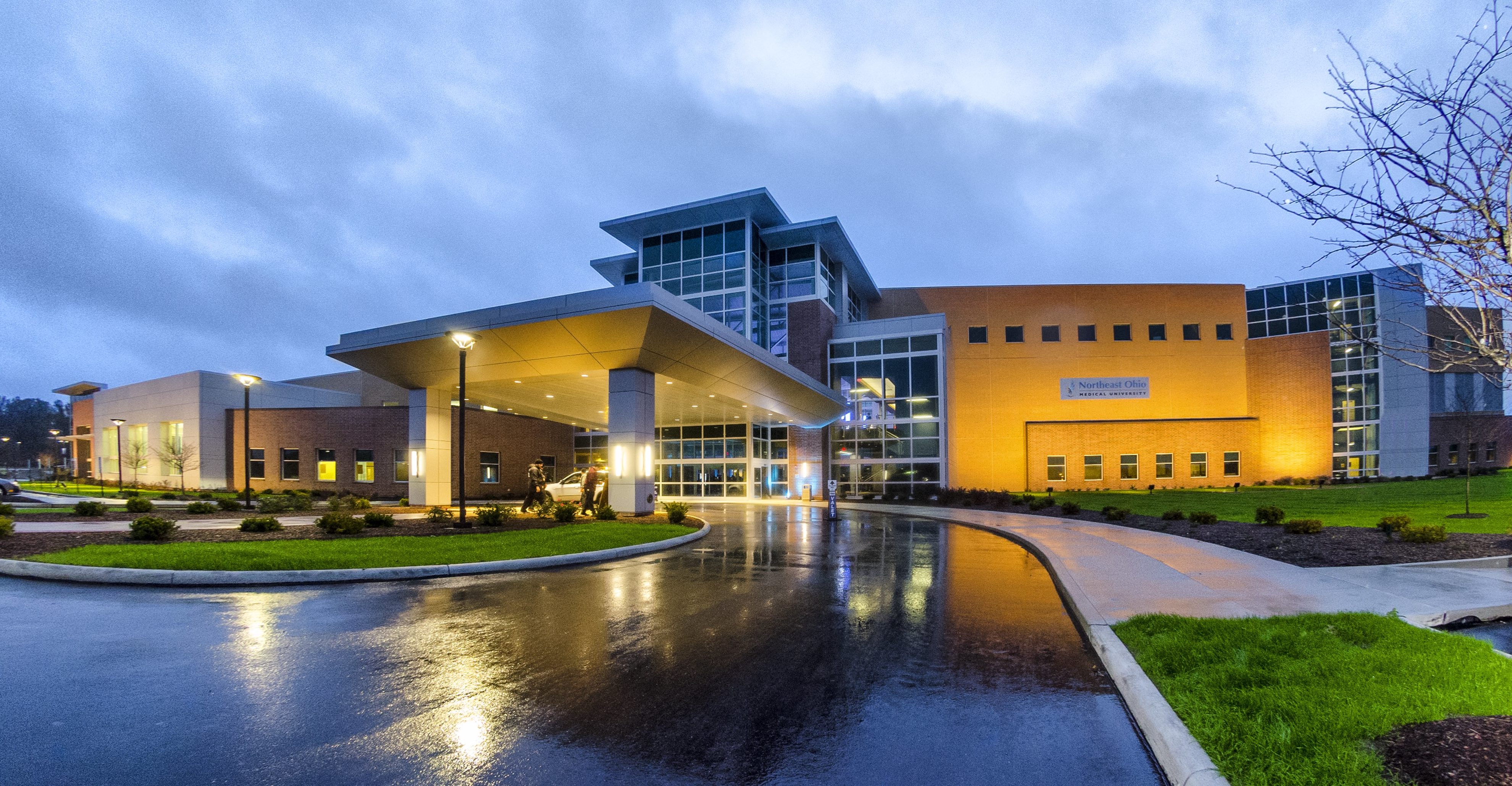 The NEW Center - Signet Real Estate Group